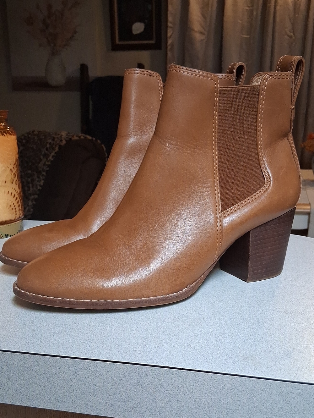 LIKE BRAND NEW Women's Classic MADEWELL Tan Leather Block Heel Boot SIZE 8.5